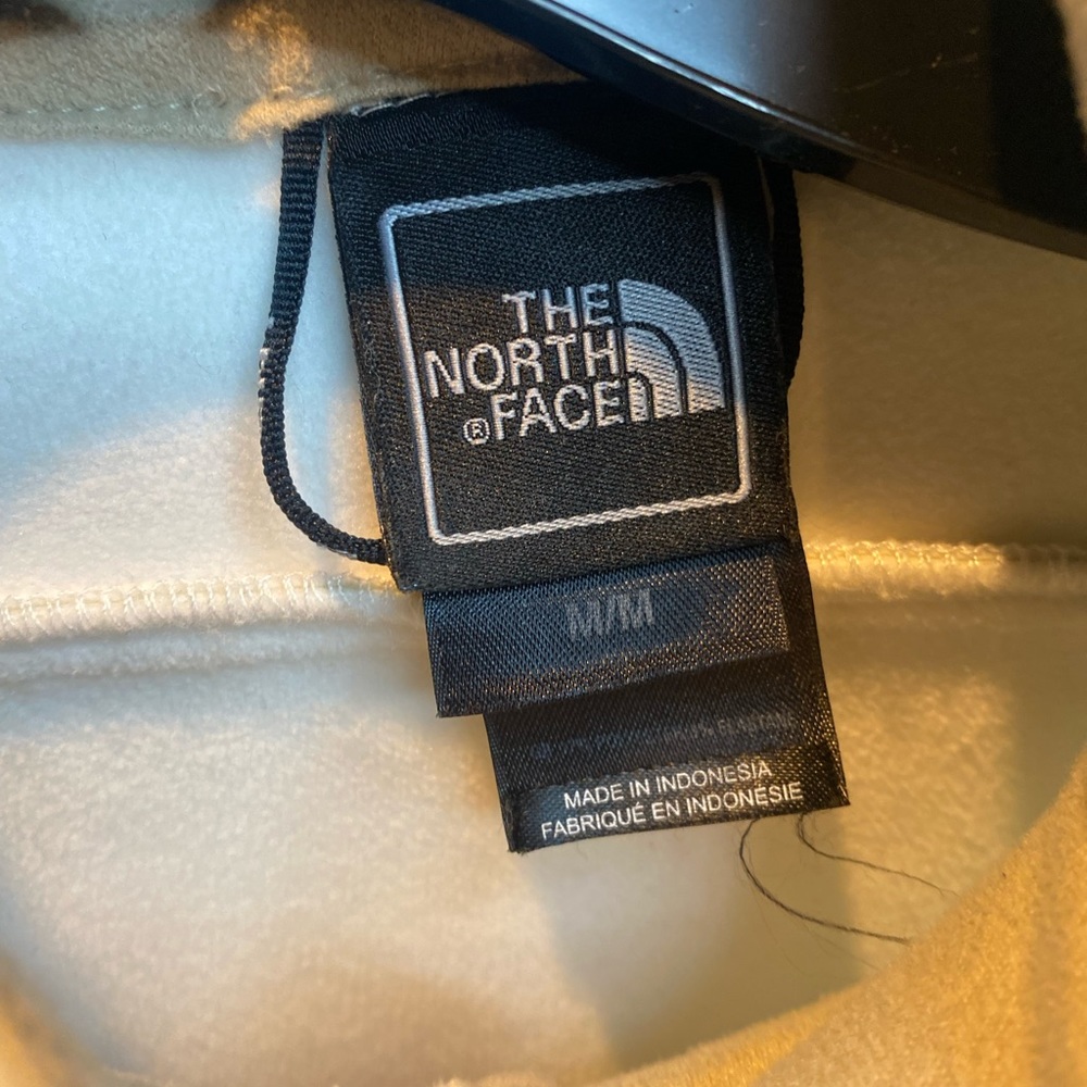 The North Face Jacket - Picture 5 of 9
